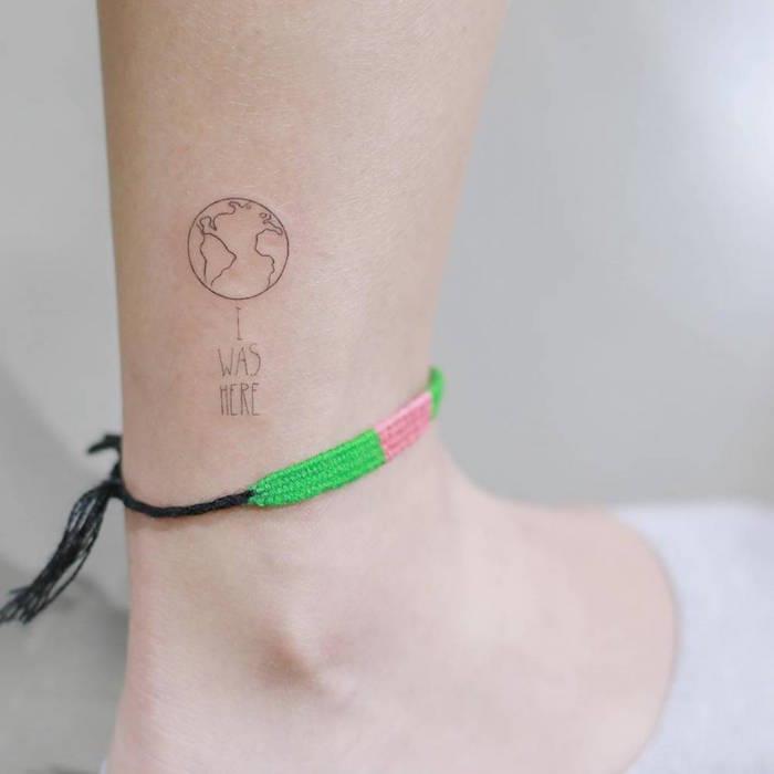 mini minimalistinė žemės tatuiruotė
