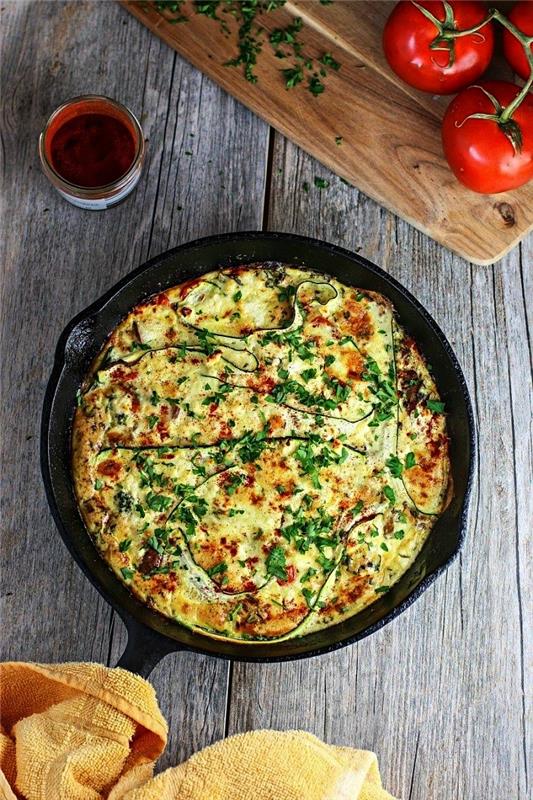 Kaip paruošti quiche Lorraine be tešlos, sveiko quiche receptas su daržovėmis ir sūriu