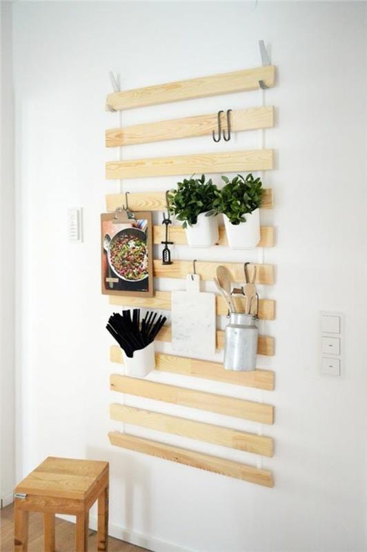 virtuvė-siena-saugykla-idėja-kaip laikyti daiktus-ant sienų-virtuvėje