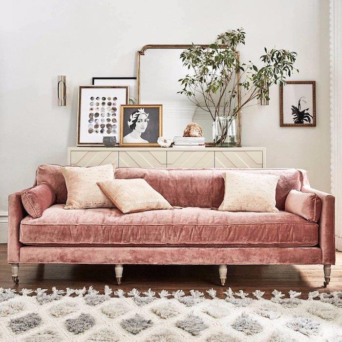 Pembe ile uyumlu pembe kanepe tüylü halı renkleri modern yatak odanızı nasıl dekore edersiniz