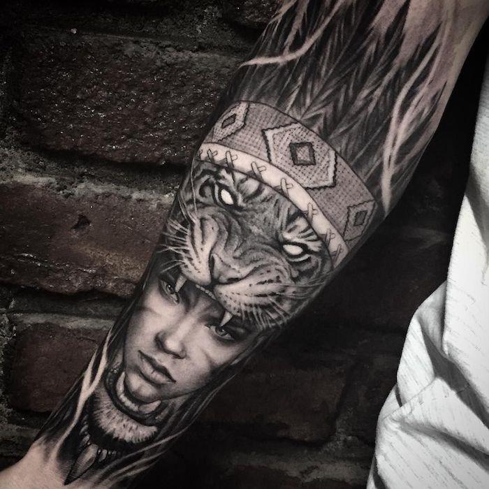 Tatuaggio braccio uomo con il disegno di una donna partizanas