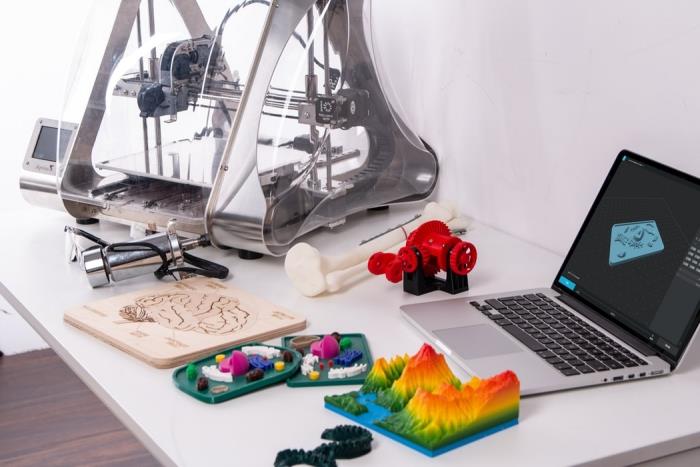 Internetinės 3D spausdinimo programos, kaip veikia 3D spausdintuvas