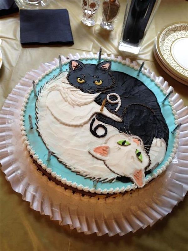Gülen kız şeker hamurlu pasta, kişiye özel komik doğum günü pastası