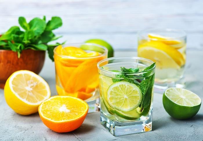 Domači čaj za razstrupljanje sova detox voda recept za infuzijo za hujšanje zdrave pijače limeta in limona
