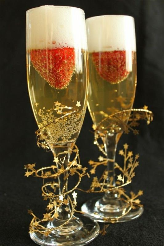 ilham-hoş-şampanya-flüt-şampanya-cam-ahududu-altın-bardak