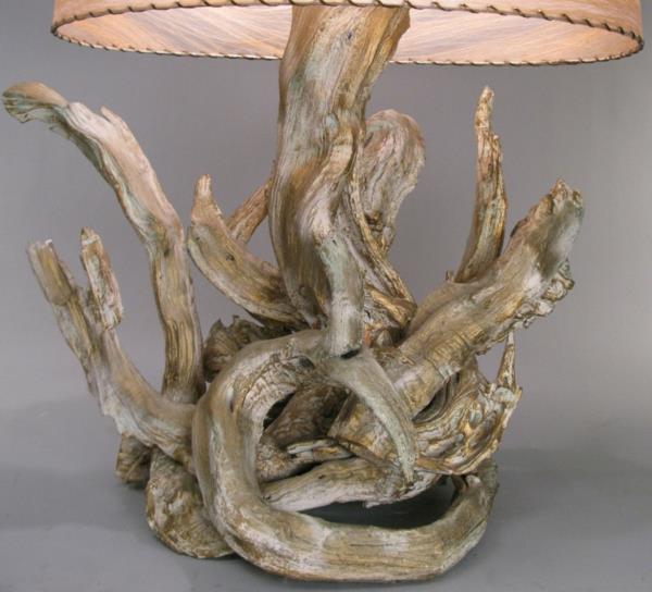 zanimiv-svetilka-driftwood