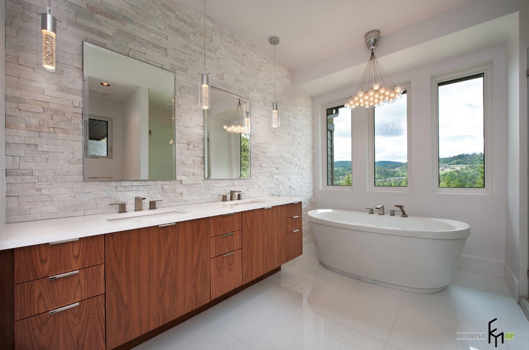 Bagno bianco come la neve