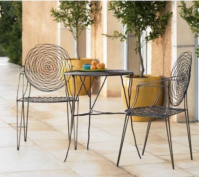Viduržemio jūros sodas-france-prancūzų-provence-procencal-idee-deco-design-kėdės-stalai-objekto apdaila