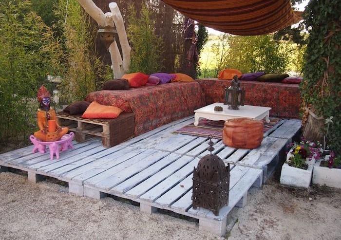 Viduržemio jūros rytietiškas berberų sodas-idėja-deko-dizainas-maketas-objektas-kėdės-aksesuaras