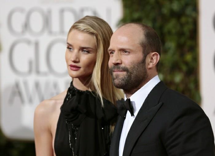 jason-statham-ve-kız arkadaşı-rosie-whiteley-the-çiftler-of-hollywood-stars-duo