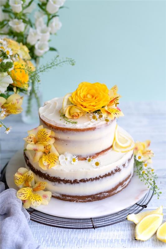 Geriausia pavasarinio vestuvinio torto idėja, stebuklingas tortas, papuoštas geltonomis gėlėmis, citrininio pyrago įvaizdis, graži originali vestuvinio torto nuotrauka