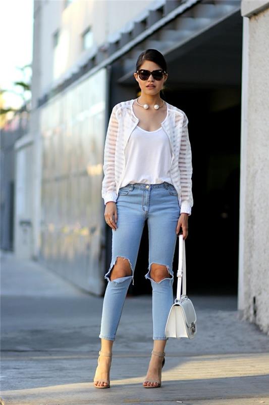 kavbojke z luknjami za kolena-kombinirati-z-belo-majico-biser-ovratnik-sončna očala-torbica-bela