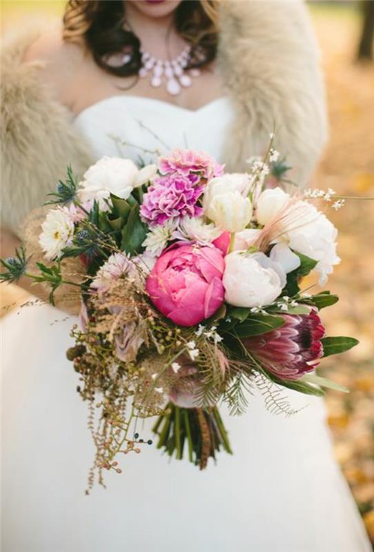 lepo poročni šopek-potonika-barva-kako-izbrati-rože-za-poroko-lepa-šopek-rož
