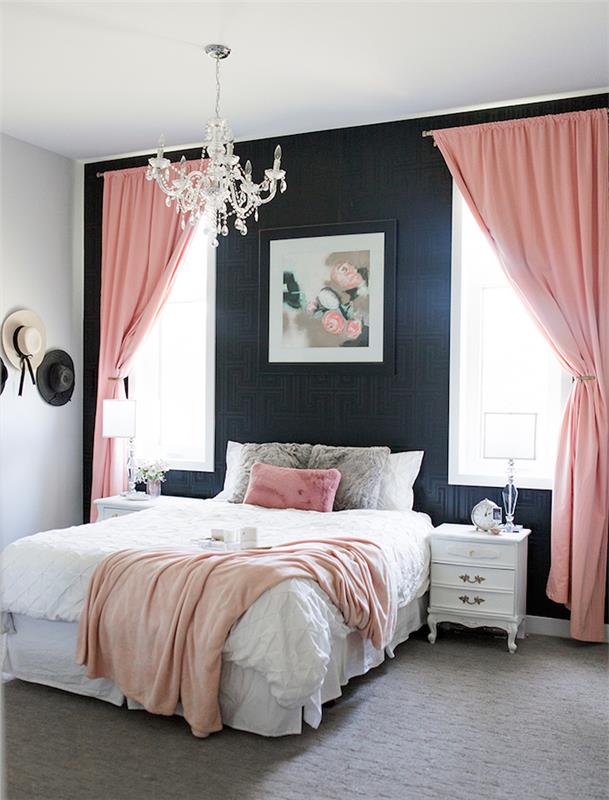 Temno siva in svetlo roza, ideja za dekoracijo spalnice za odrasle, navdih za spalnico v sivi barvi, roza zavese, beli baročni lestenec