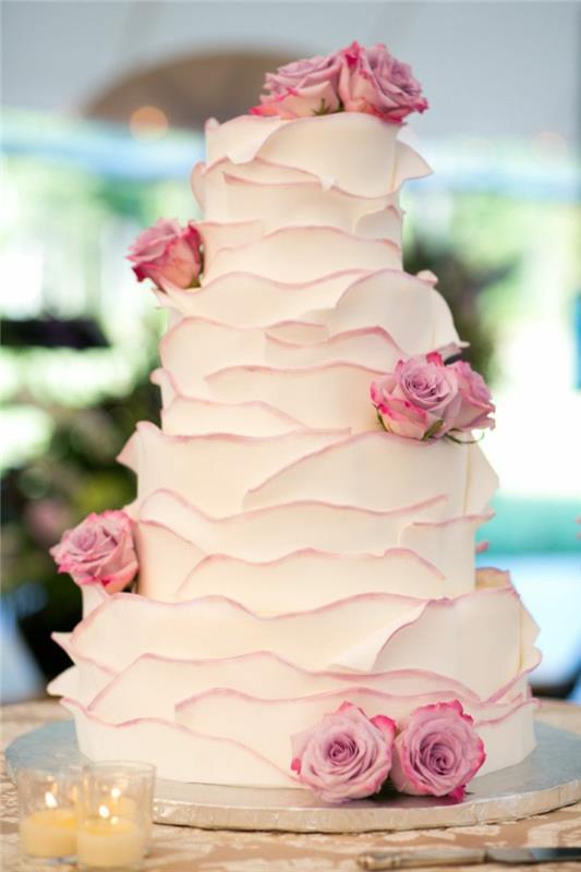 güzel-düğün-pastası-düğün-coux-güllü-çiçekler-dekorasyon