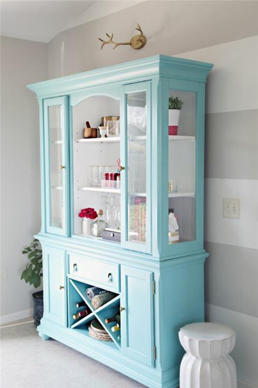 gana-baldai-patina-spalva-dangaus-mėlyna-kaip perdažyti senus baldus