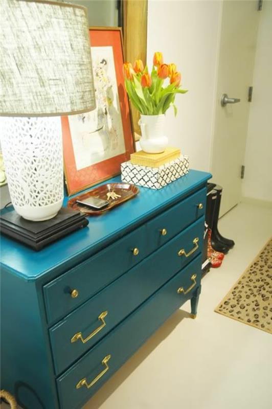 lepo-pohištvo-patina-v-nebu-modro-kako-prebarvati-leseno-pohištvo-patina-pohištvo