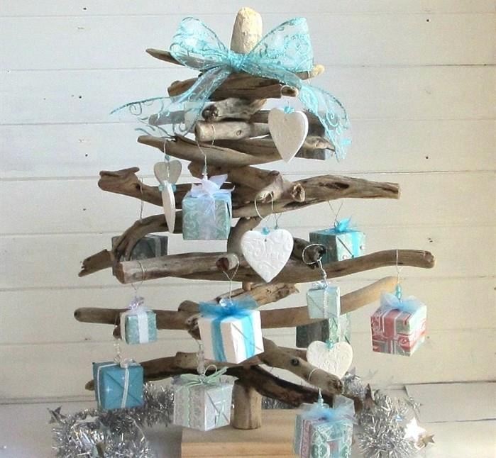 güzel-Noel-ağacı-ahşap-yapmak-kolayca-güzel-Noel-ağacı-dekorasyonu-mavi-deniz-bir-atmosferi için