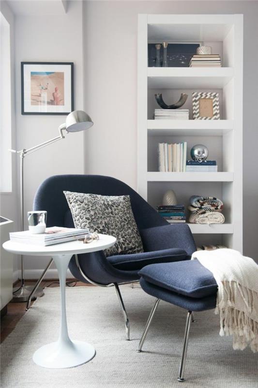 graži kėdė-tamsiai mėlyna-pilka-kilimas-svetainė-tulpių stalas-balta-smėlio spalvos kilimas
