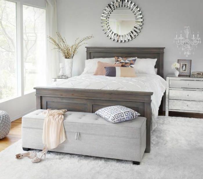 gražus miegamasis su lovos pabaiga-ikea-pilka-balta-kilimas-medinė-lova-pilkos gėlės-viduje
