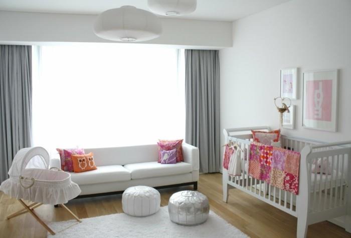 gražus-kūdikio kambarys-baltas-kūdikio kambarys-pigios-idėjos-deko-kūdikio mergina-kūdikio kambarys-mišrus-kūdikio kambarys