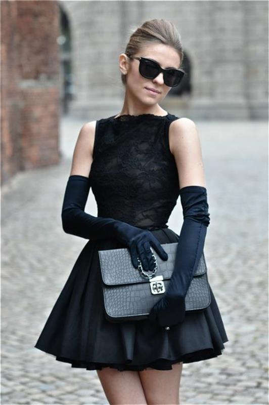 lepa-črna-večerna-obleka-za-moderna-elegantna-dekleta-modni trendi-moderne-ženske