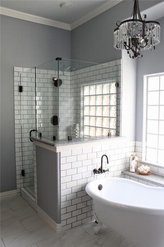 güzel-gri-beyaz-banyo-yenileme-bir kiremitli-banyo-ucuz-beyaz-küvet