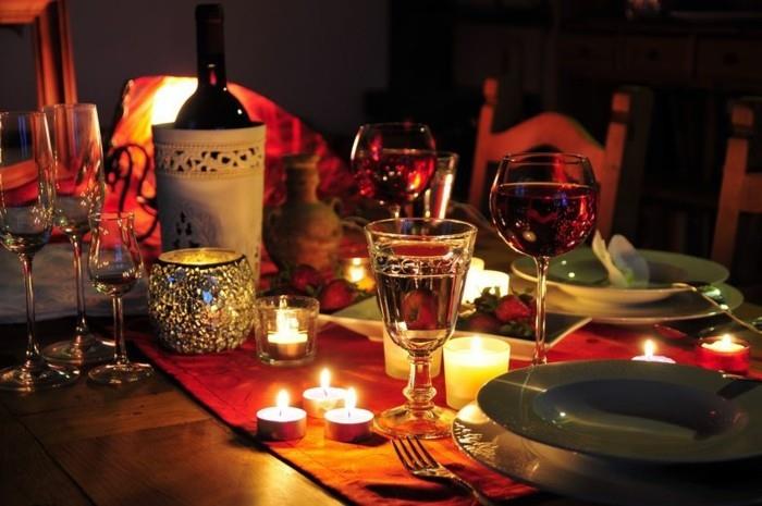güzel-masa-romantik-tatlılar-sevgililer günü-aşk-akşam