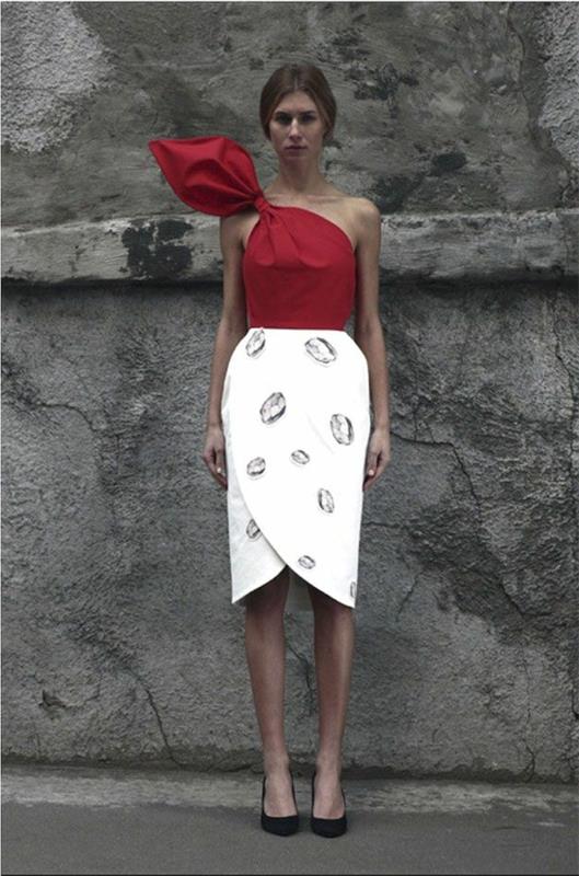 ovitek-krilo-svinčnik-bluza-original