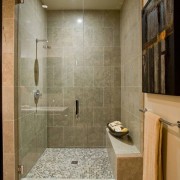 Cuarto de baño de imitación de mármol