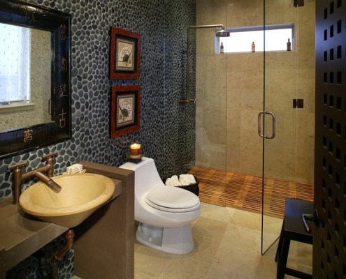 Azulejos combinados en el baño