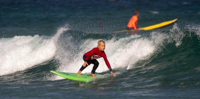 the-inspiration-wetsuit-surf-decathlon-surf-wetsuit-quiksilver-beauty-view-see