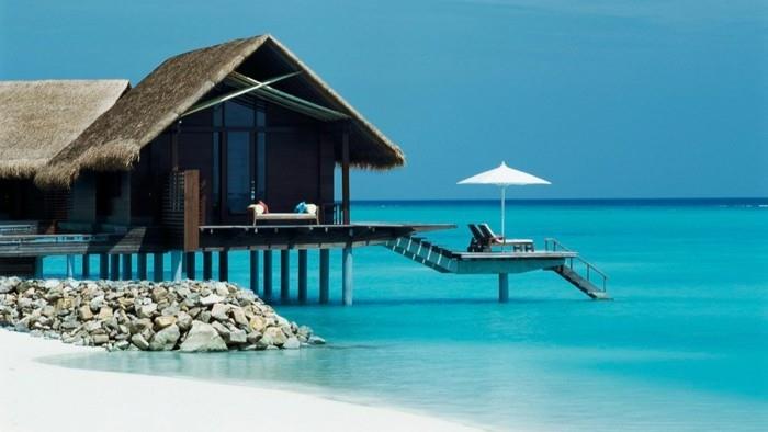 the-maldives-travel-card-maldive-vacations-in-the-maldives-hotel-de-reves
