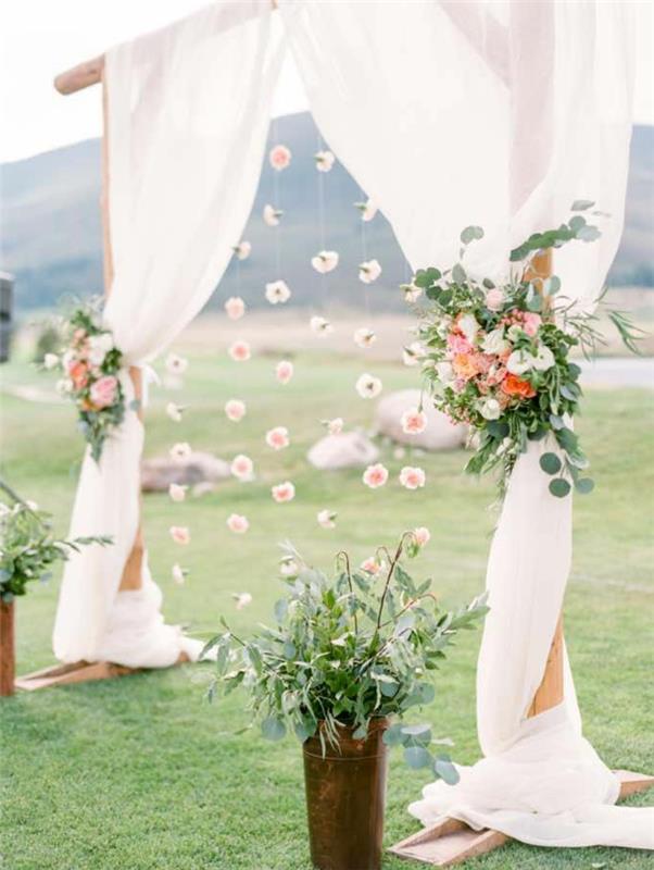 Düğün çiçek dekorasyonu düğün kemeri bir kemer resmi yapmak