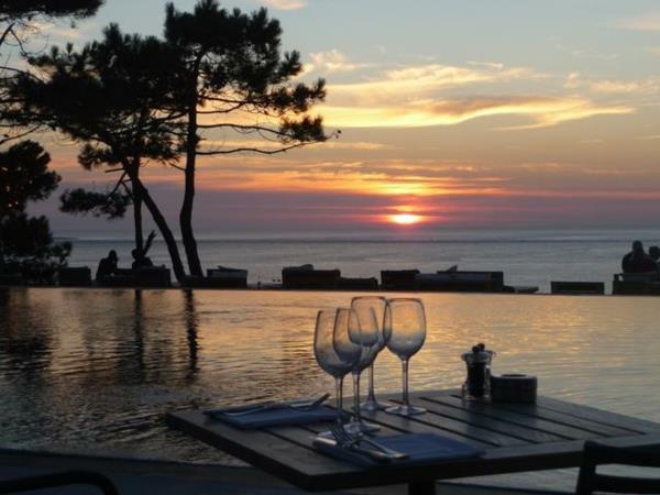 la-dune-du-pilat-hotel-restavracija-coorniche-bassin-sipine-plus-sipine-strani