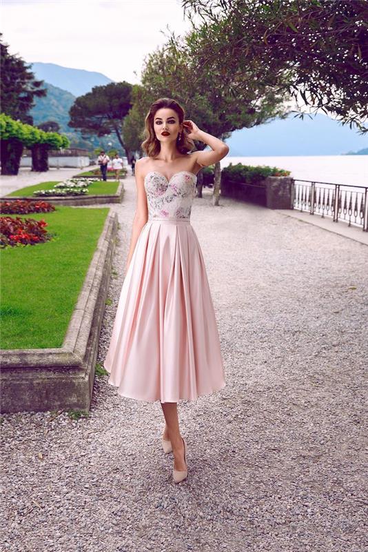 Roza obleka brez naramnic, čudovita elegantna obleka, moderna ženska obleka, elegantna podeželska obleka
