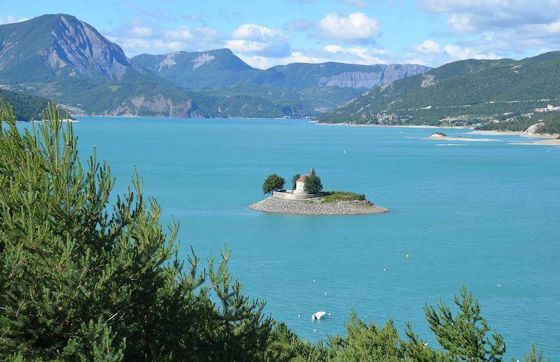 jezero v alpah jezero rastlinjaka ponçon