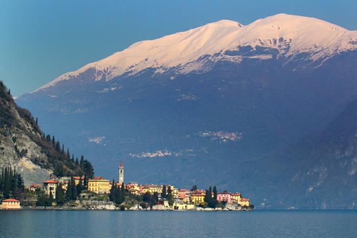 komo-turizm gölü-Bellagio-italya-Lombardiya-Milan-alpleri-kışın-göl-de-come