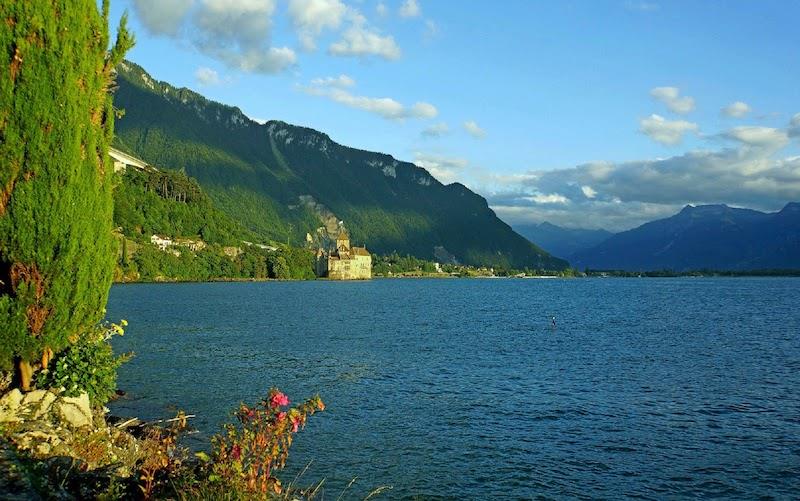 jezero v Franciji in Švicarsko jezero v Ženevi