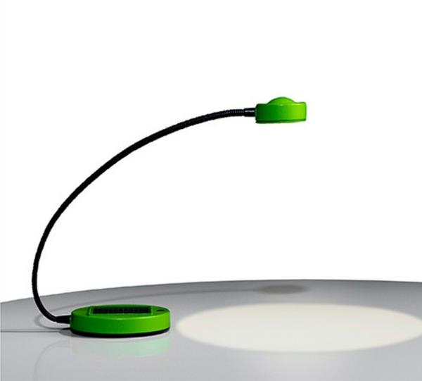 ikea-deign-masa lambası-yeşil