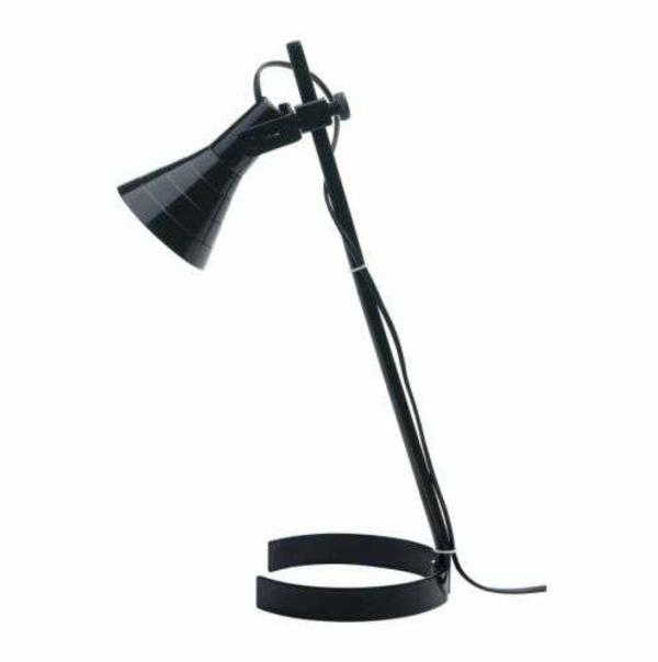 Ikea-masa-lambası-siyah-çalışma-lambası