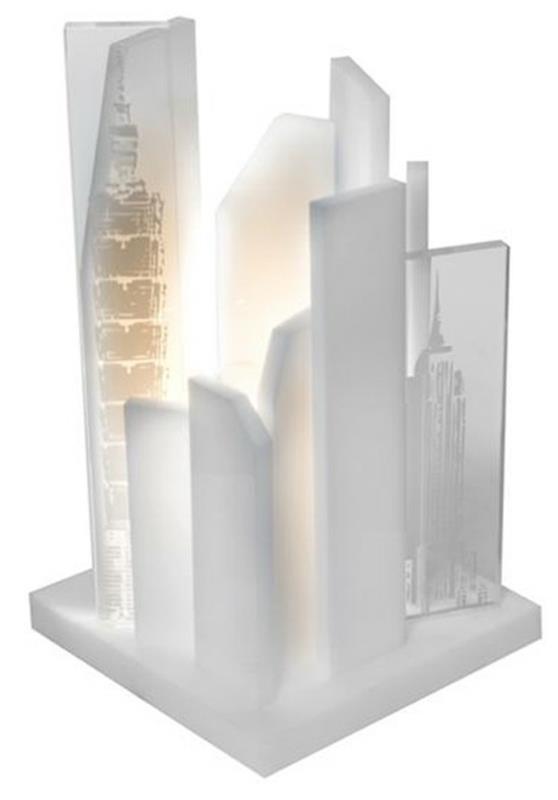 new-york-tasarım-beyaz-başucu lambası