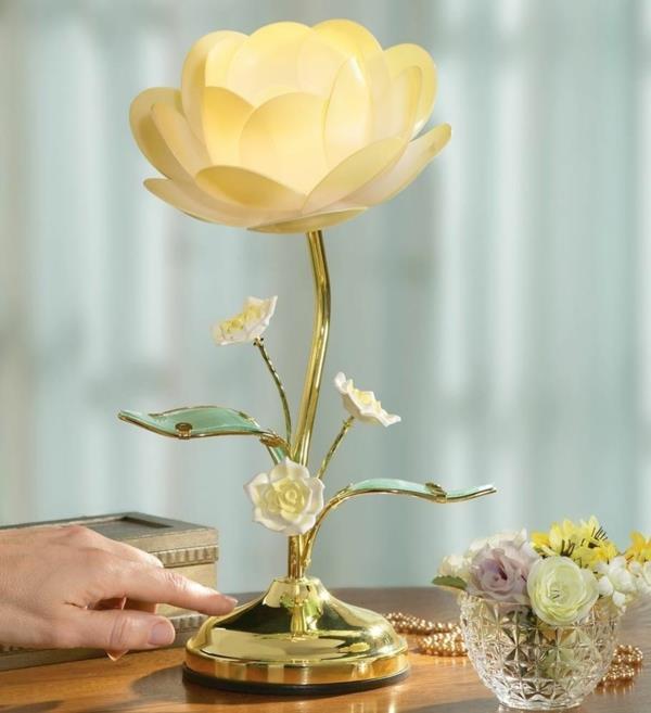 dokunmatik-lamba-dekorasyon-çiçek