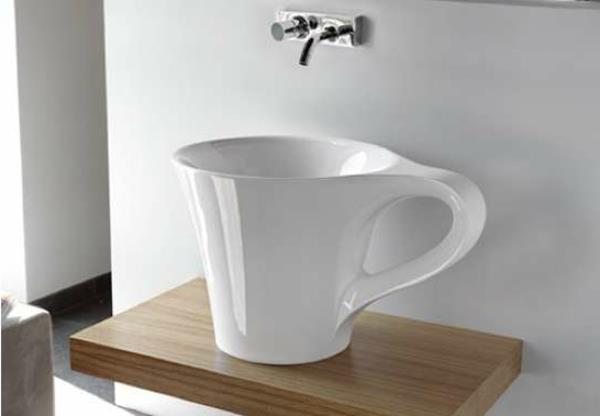 neįprastos formos-kriauklė-elegantiška-kavos puodelis