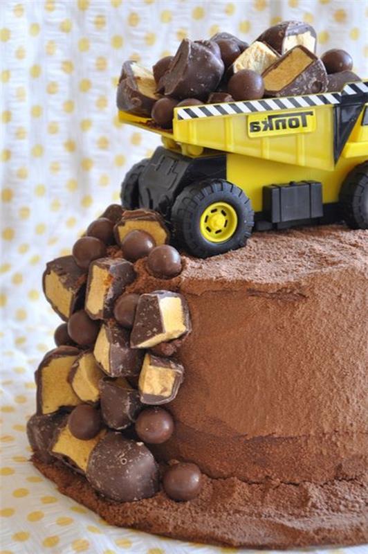 the-birthday-cake-image-diy-original-idea