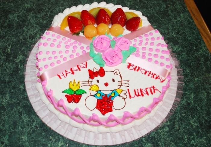 the-delicious-hello-kitty-kids-birthday-cake