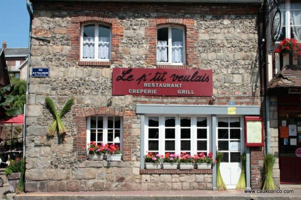 the-lil-veulais-veules-les-roses-house-restoran