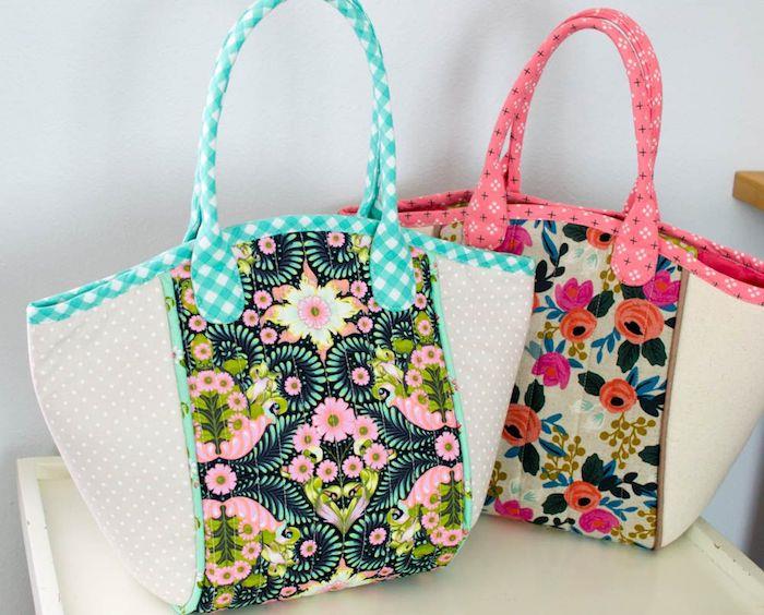 Kumaştan vintage tarzı çiçekli tote çanta, alışveriş için çantada eski püskü şık kılıfı ileri dönüşüm