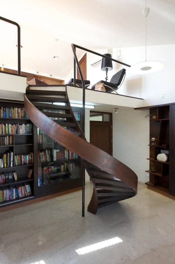 Scala al livello superiore