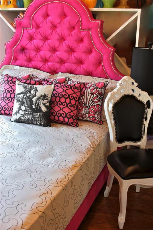 baročna postelja-odrasla-spalnica-nov-baročni slog